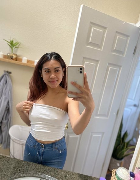 zamoraheart hot star photo