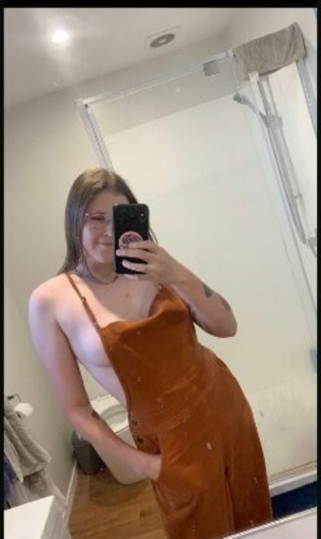 Ryleigh Hawkins exclusive model archive