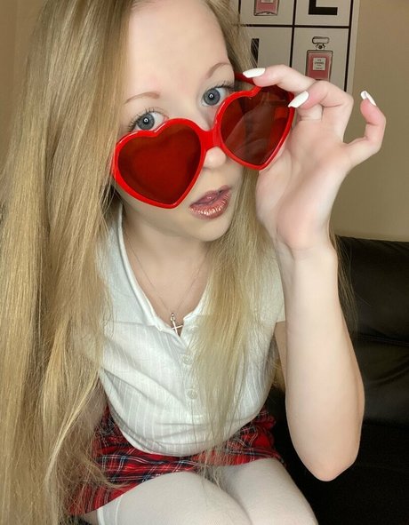 rosalieduthe pornstar nice img