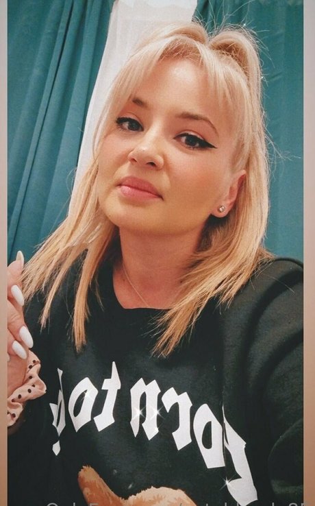 cuteblonde85 pornstar hot photo