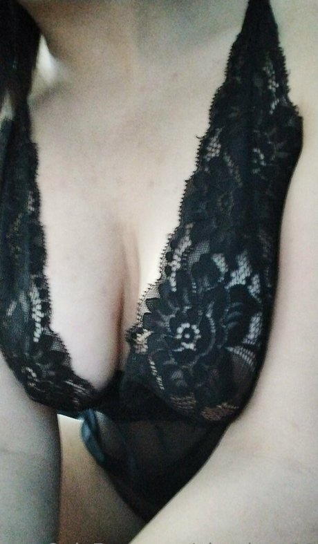 alessiaaa18 pretty pornstar picture