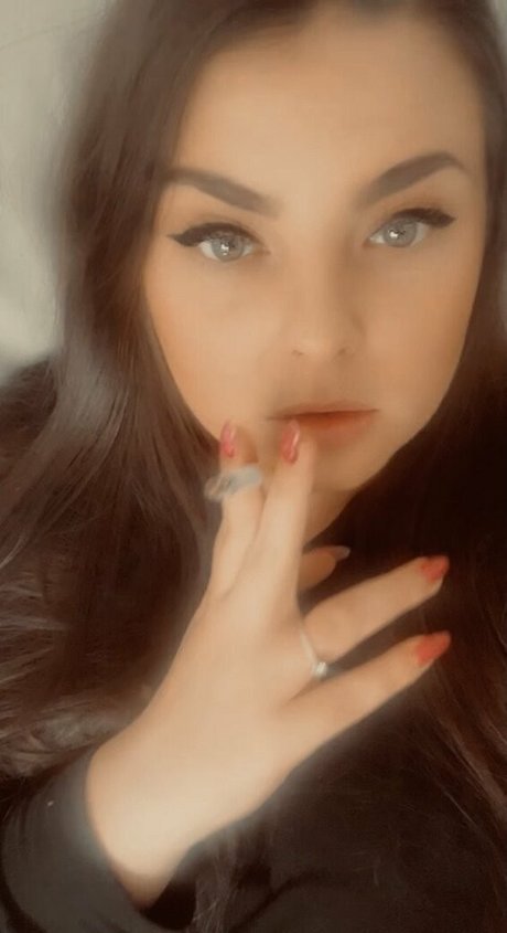 scarletjames301 model free pics