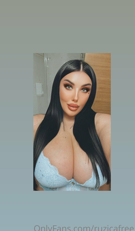 ruzicafree pornstar sexy pictures