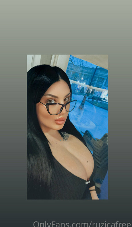 ruzicafree star nude img