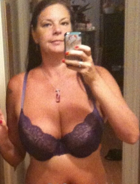 carriemoon pornstar picture