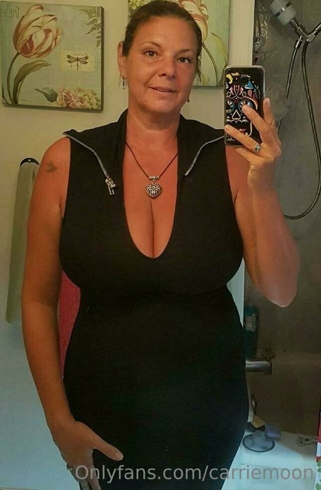 carriemoon beautiful actress pictures