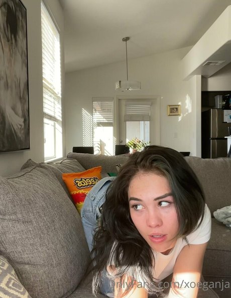 xoeganja free model img