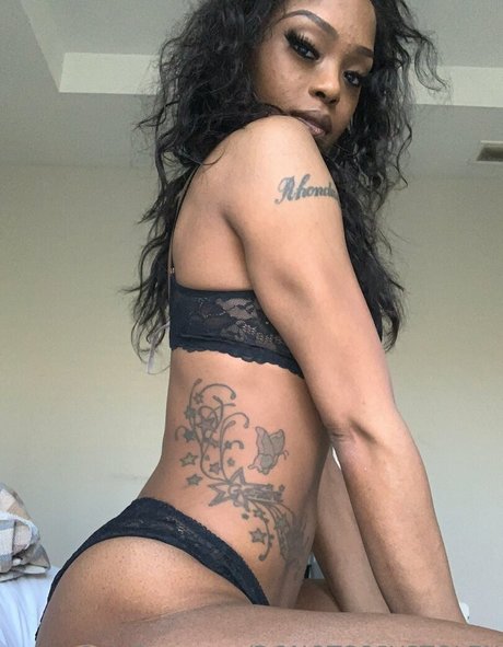 cute shemale onlyfans hot nude image