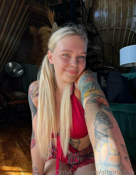 olimooooo sex star images