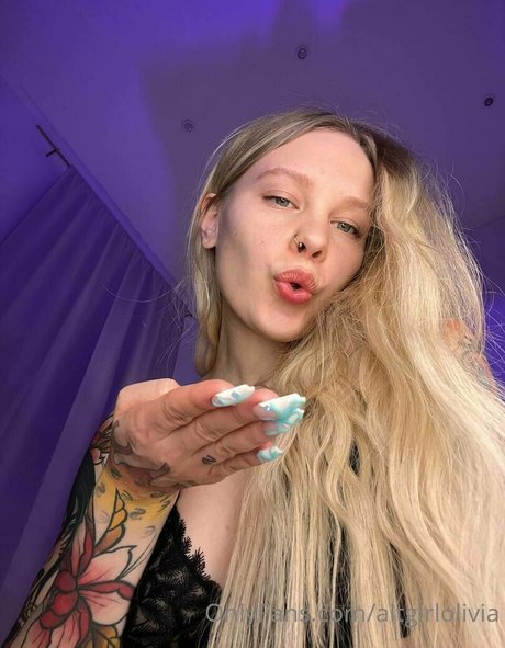 olimooooo actress photo