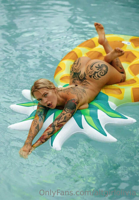 olimooooo model perfect img