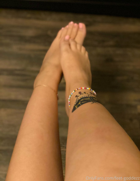feet goddezz model beautiful images