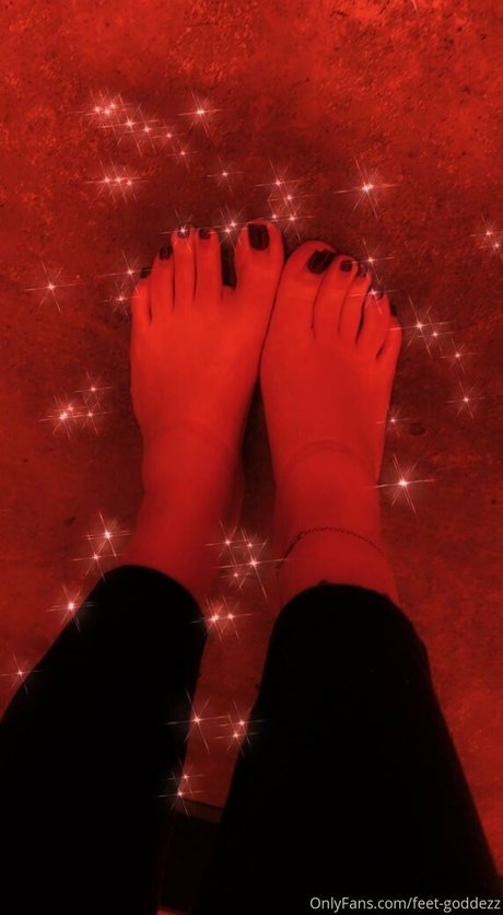 feet goddezz exclusive model img