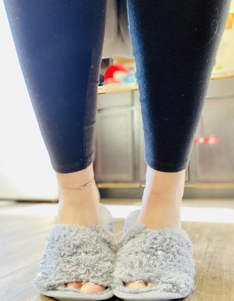 feet goddezz porn actress picture