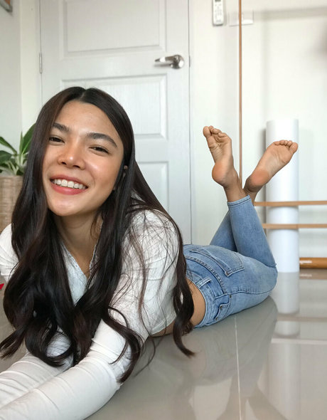 alissafootsd pretty pornstar archive