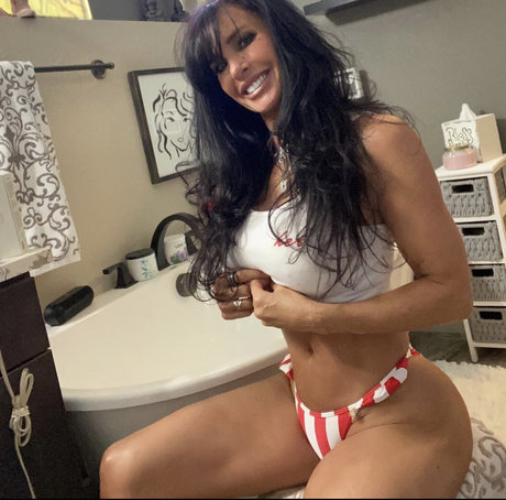 Shannon Ray model sex img