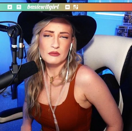 BasicWitGirl adult star image