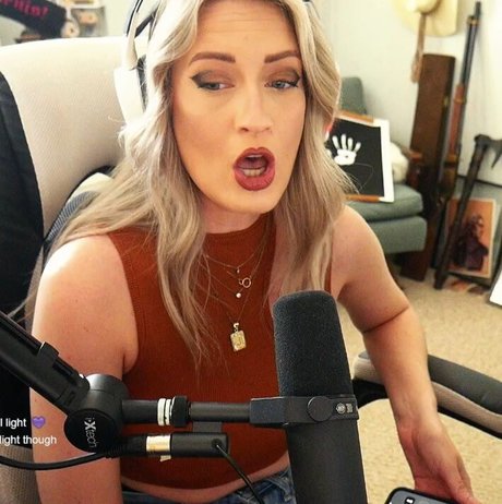 BasicWitGirl top pornstar pictures