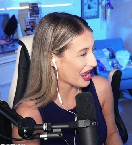 BasicWitGirl sex model archive