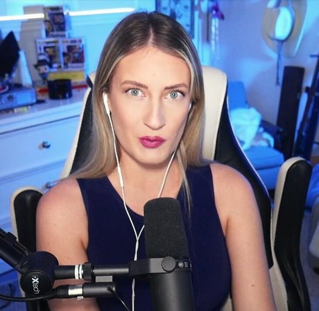 BasicWitGirl star nice gallery