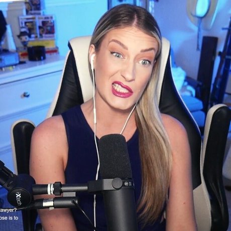 BasicWitGirl nude pornstar images