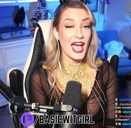 BasicWitGirl star art photos