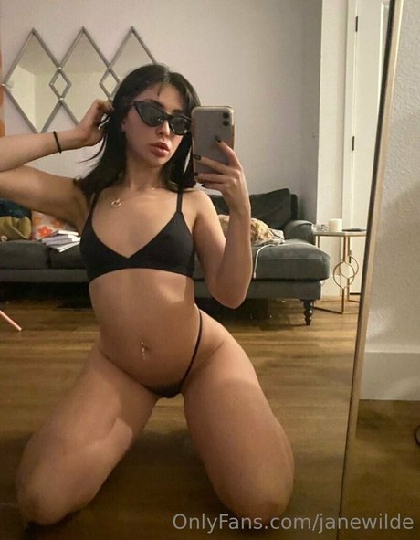 Jane Wilde pornstar adult gallery