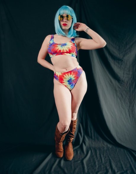 SunfyreTv high quality actress pic