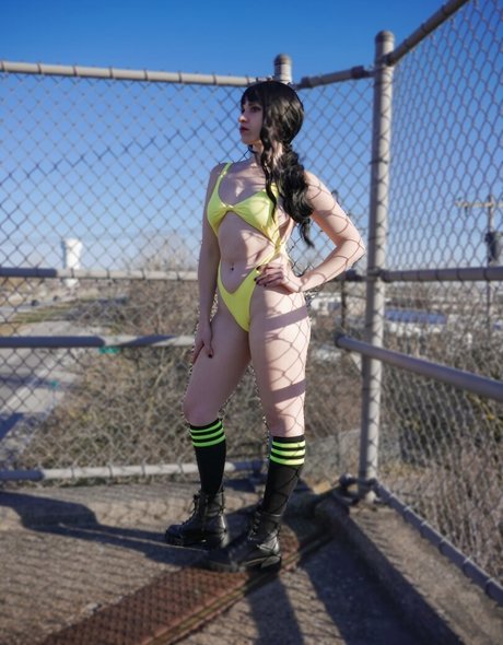 SunfyreTv model pornographic pic