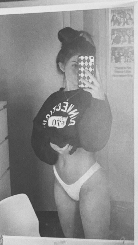 OliviacShaffer model art pictures