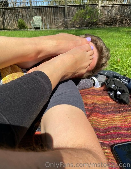 mstoequeen star naked photo