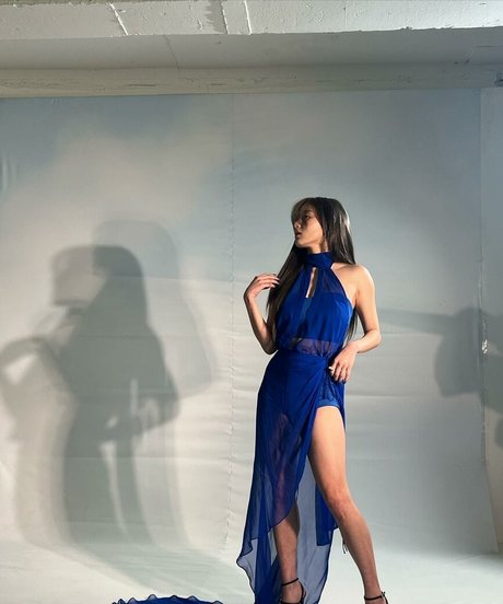 Jihyo model nude gallery