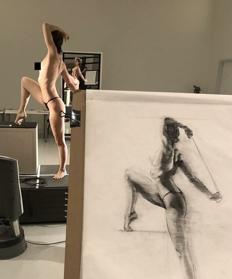 Emily England model nude pictures