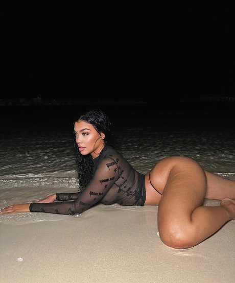 xttiona model high quality pics