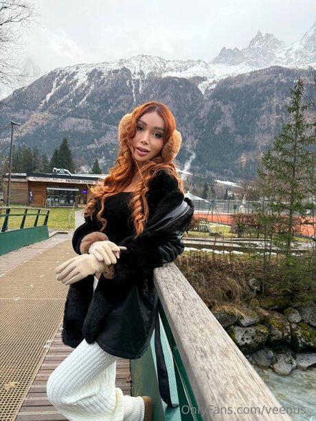 Veenus_ pornstar top photos