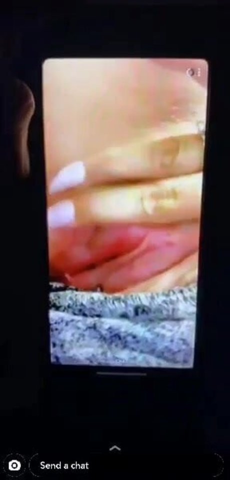 Daniela Chaverry free star images