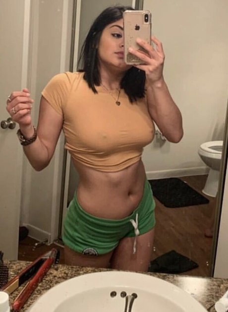 Daniela Chaverry sexy pornstar picture