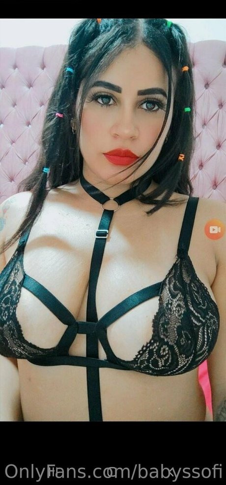 babyssofi hot actress pictures