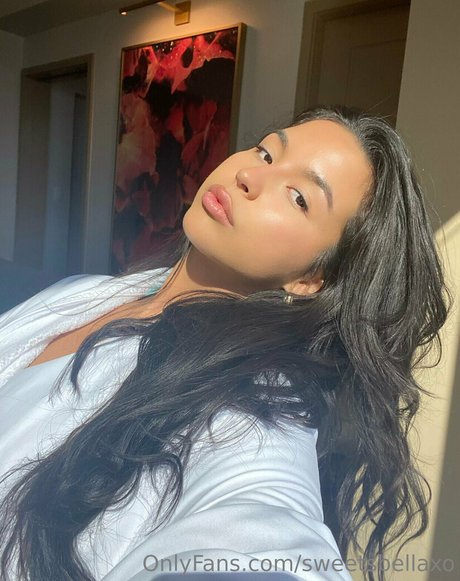 sweetsbellaxo hd pornstar picture