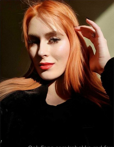 rebekka red fox star top img