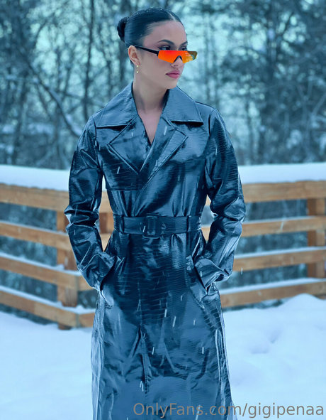 gigipenaa beautiful star photos