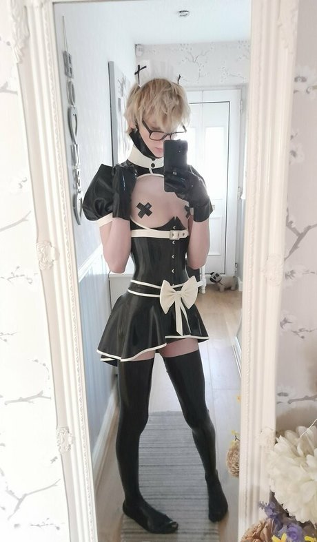 Felexiia art model photos