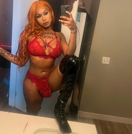 luckiesuniverse pretty actress pictures