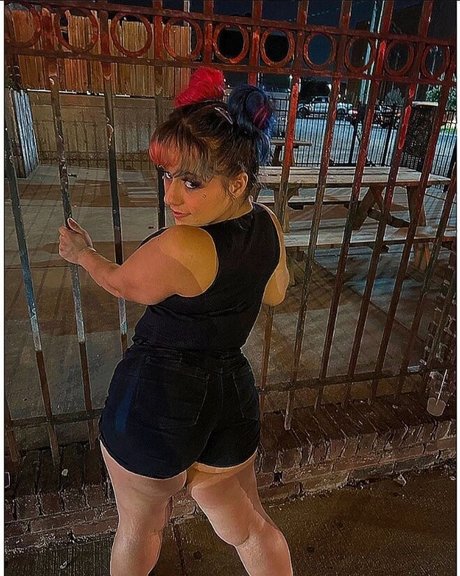 Harlee Queeni nudes actress archive