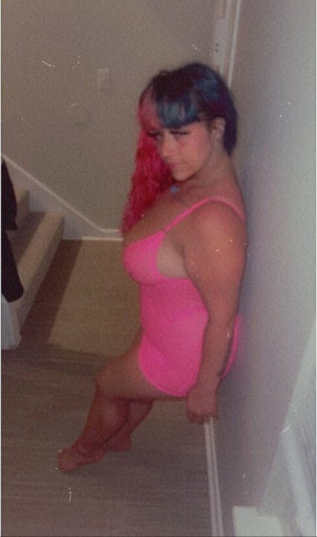 Harlee Queeni pornstar nudes gallery