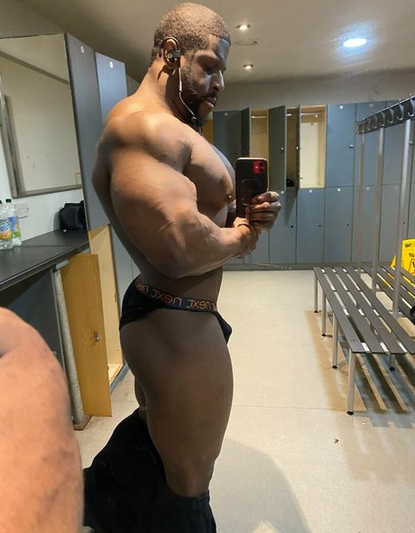 pleasure12368 beautiful actress galleries