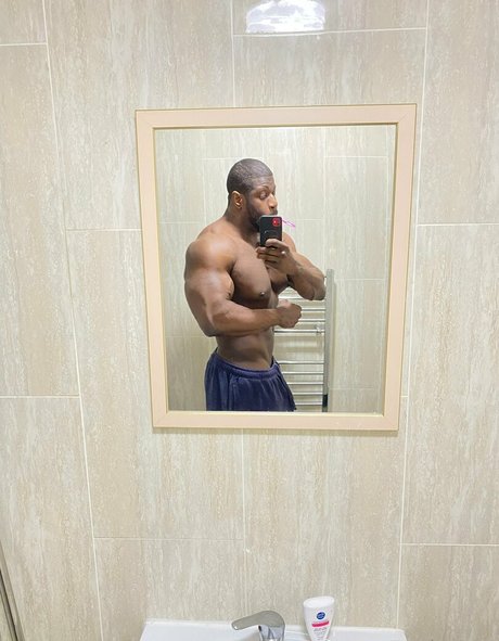 pleasure12368 hot actress images