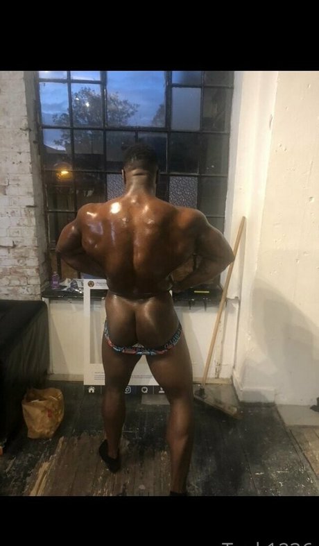 pleasure12368 sex model images