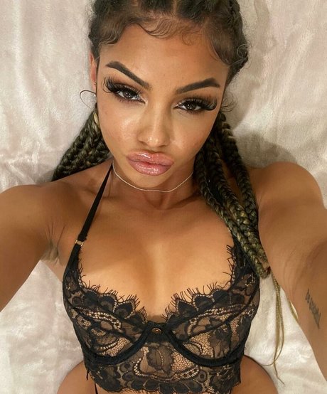 ImanniJackson hd actress img