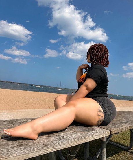 MamiTinkk high quality actress photos